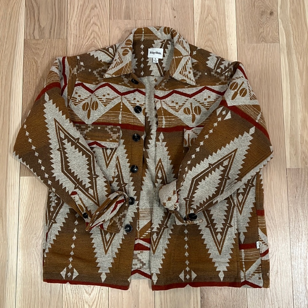 Rhythm shacket